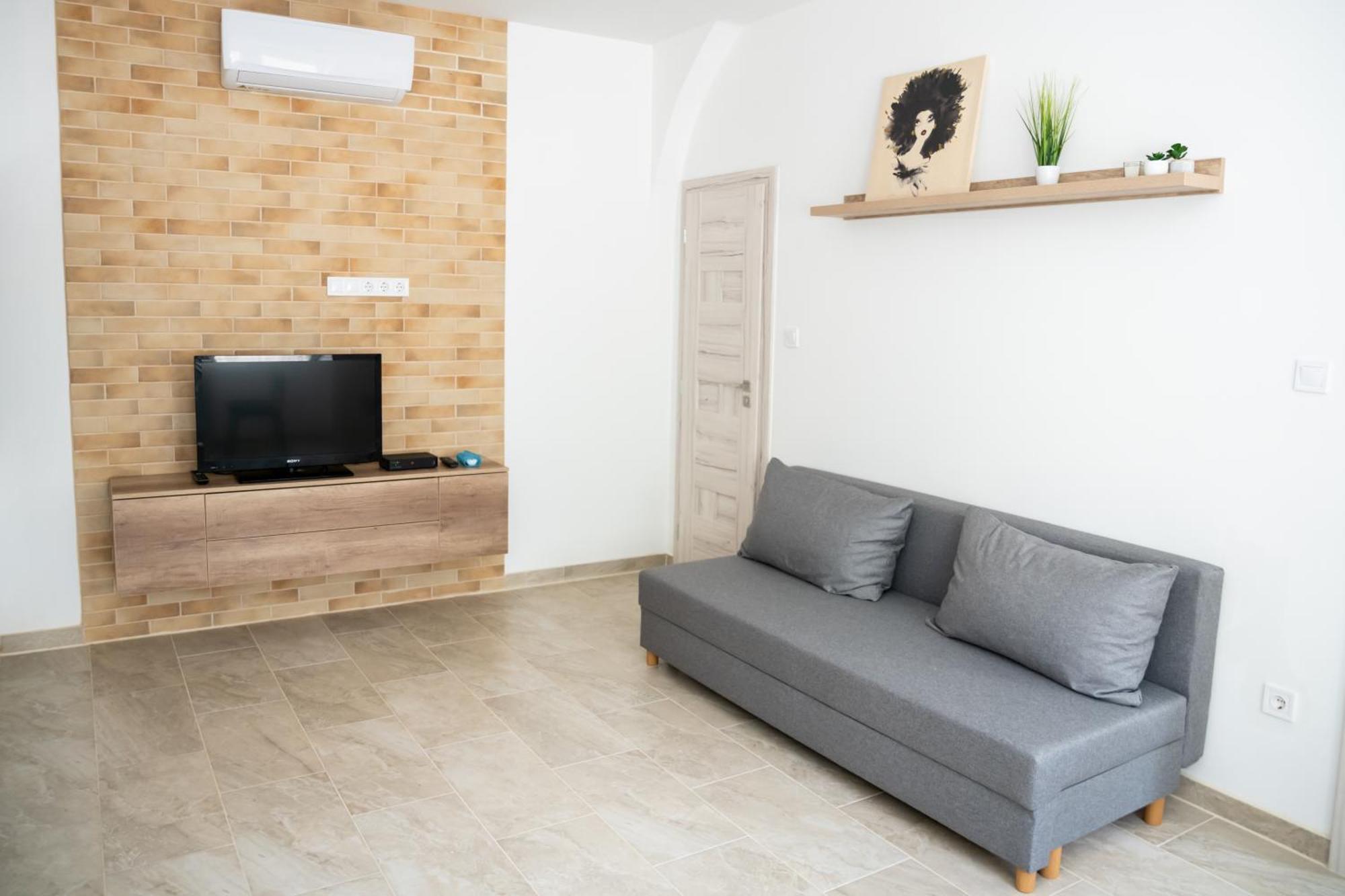 Winestone Corner Apartment Debrecen Exterior photo